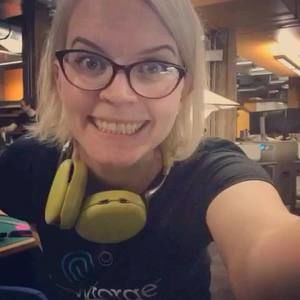 Meet your Posher, Shell